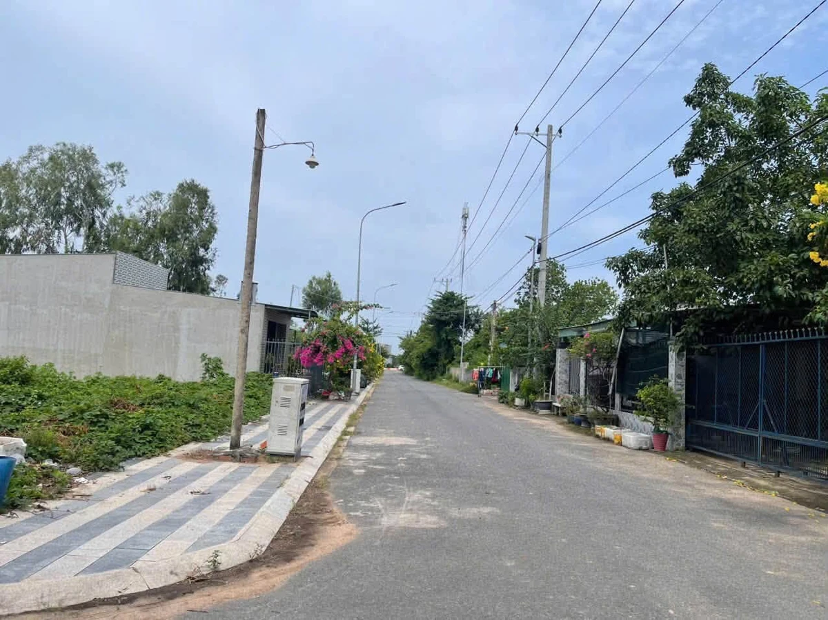 Bán gấp 3 lô đất 5x27m ngay ngã 3 chợ Bến An Ngãi, Long Điền - Ảnh thu nhỏ 2