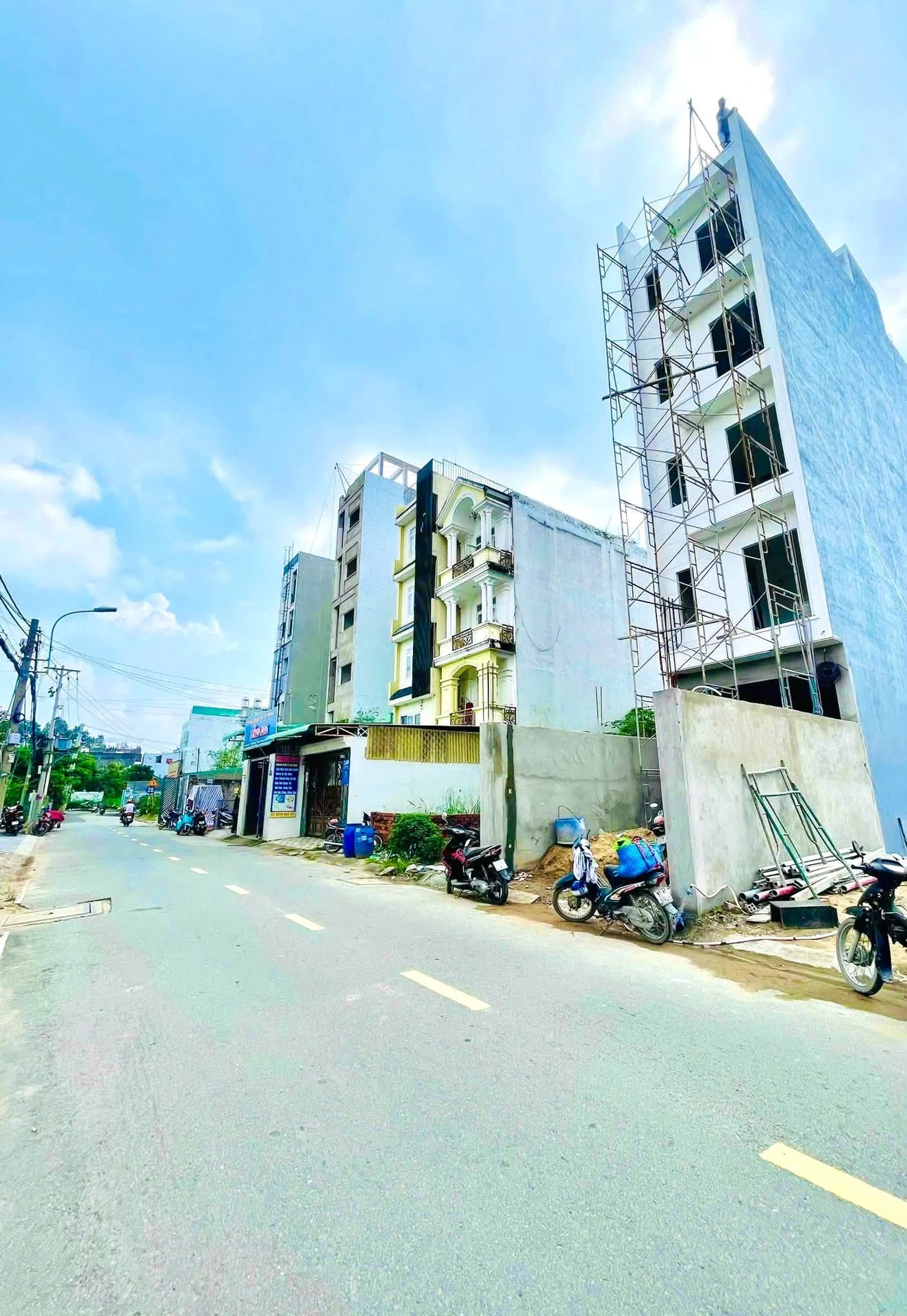 Bán lô đất 140m2 hẻm Võ Văn Hát Quận 7 - Ảnh 1