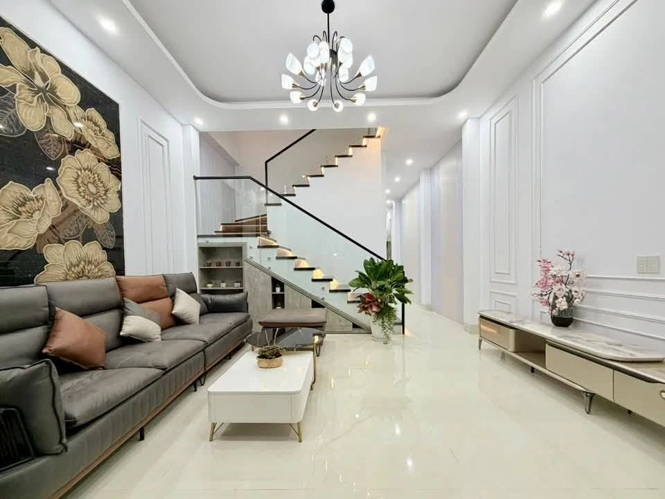 Bán nhà mặt tiền 1 trệt 1 lầu 4,8x20m đường Tăng Bạt Hổ giá 2,85 tỷ - Ảnh thu nhỏ 2