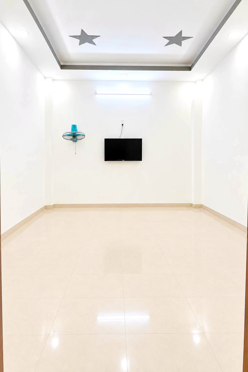 Bán nhà mặt tiền 22m2, trệt lầu, 2PN, Bình Tân sát Nguyễn Sơn, giá 2,46 tỷ - Ảnh thu nhỏ 5