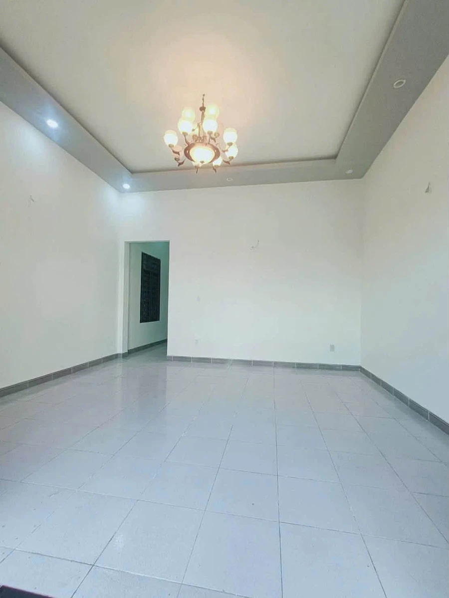 Bán nhà cấp bốn 2 phòng ngủ 100m² gần chợ Quang Thắng 1,27 tỷ - Ảnh thu nhỏ 5