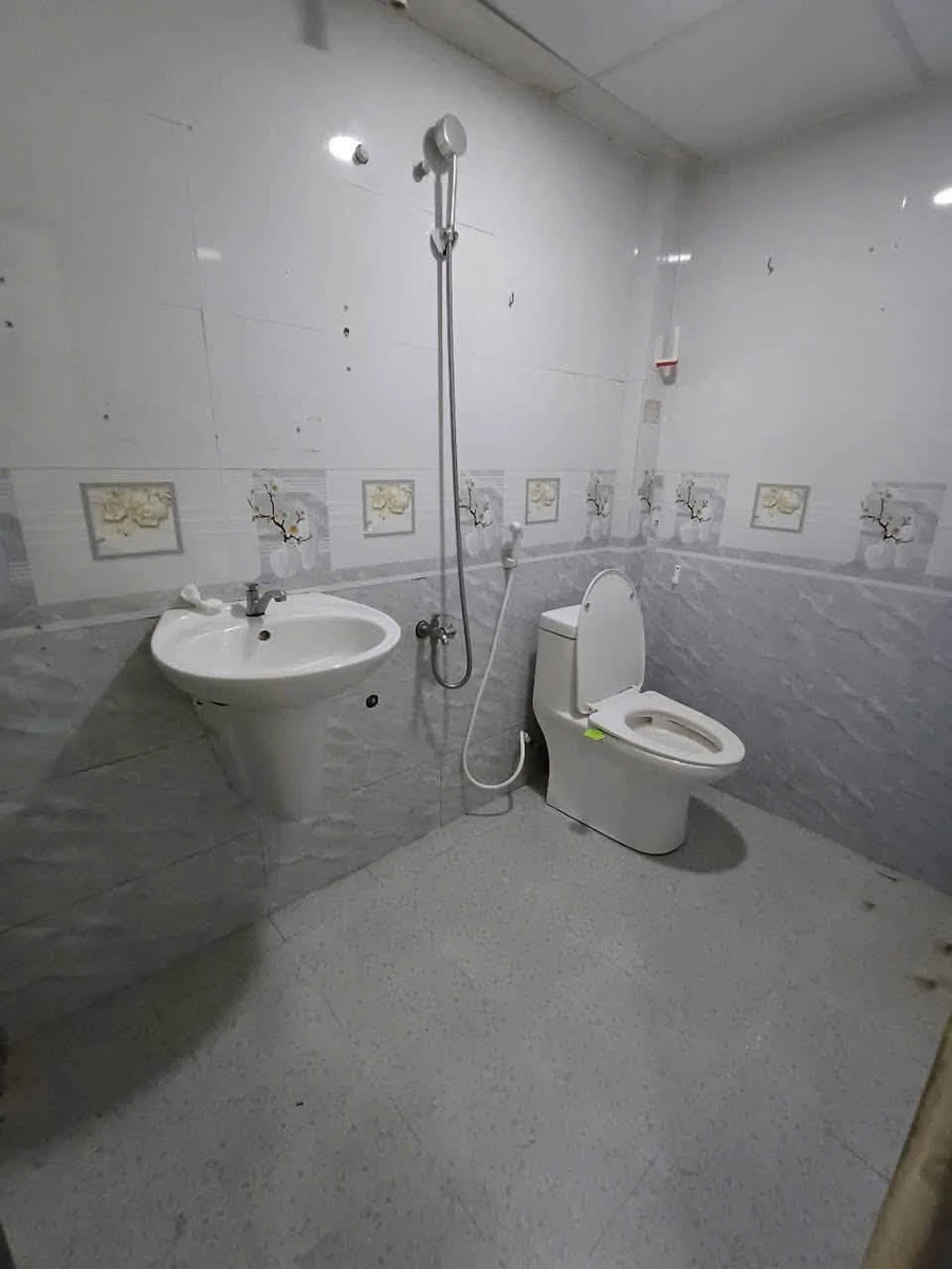 Cho thuê nhà nguyên căn 2PN, 40m² CMT8, Quận 10 - 11 triệu/tháng - Ảnh thu nhỏ 5
