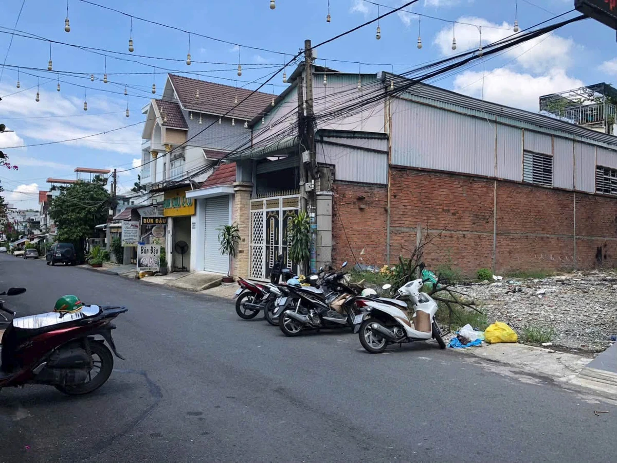 Bán đất mặt tiền Nguyễn Bảo Đức 80m² 4,7 tỷ Quận 1 - Ảnh thu nhỏ 3