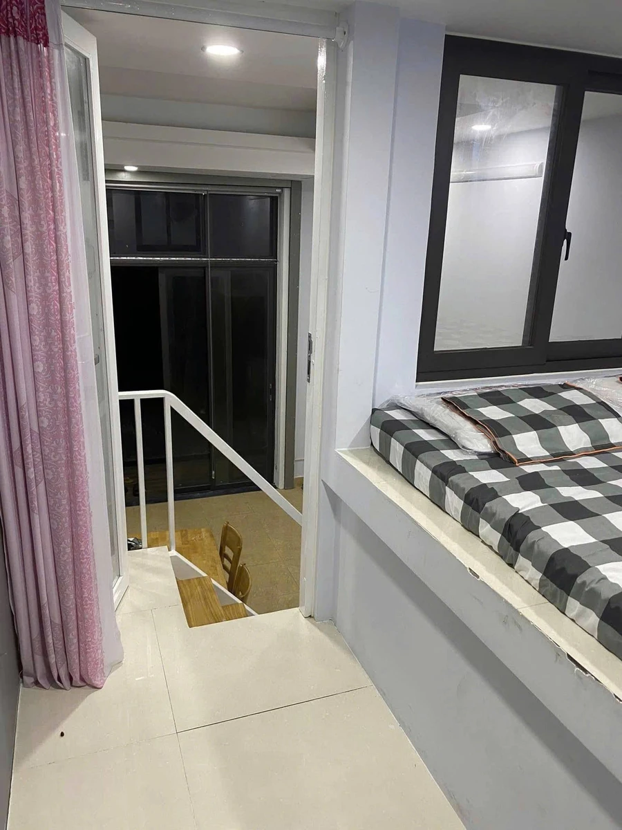 Bán căn hộ 8 phòng 283m² Khu FPT 7,7 tỷ - Ảnh thu nhỏ 3
