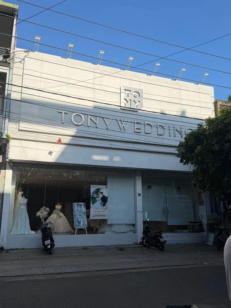 Bán nhà mặt tiền Lê Hồng Phong 330m² Bình Tân 48 tỷ - Ảnh 1