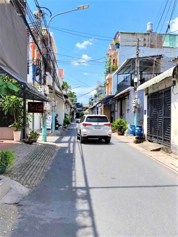 Bán đất 139m² sát Chợ Thủ Đức, 6.89 tỷ