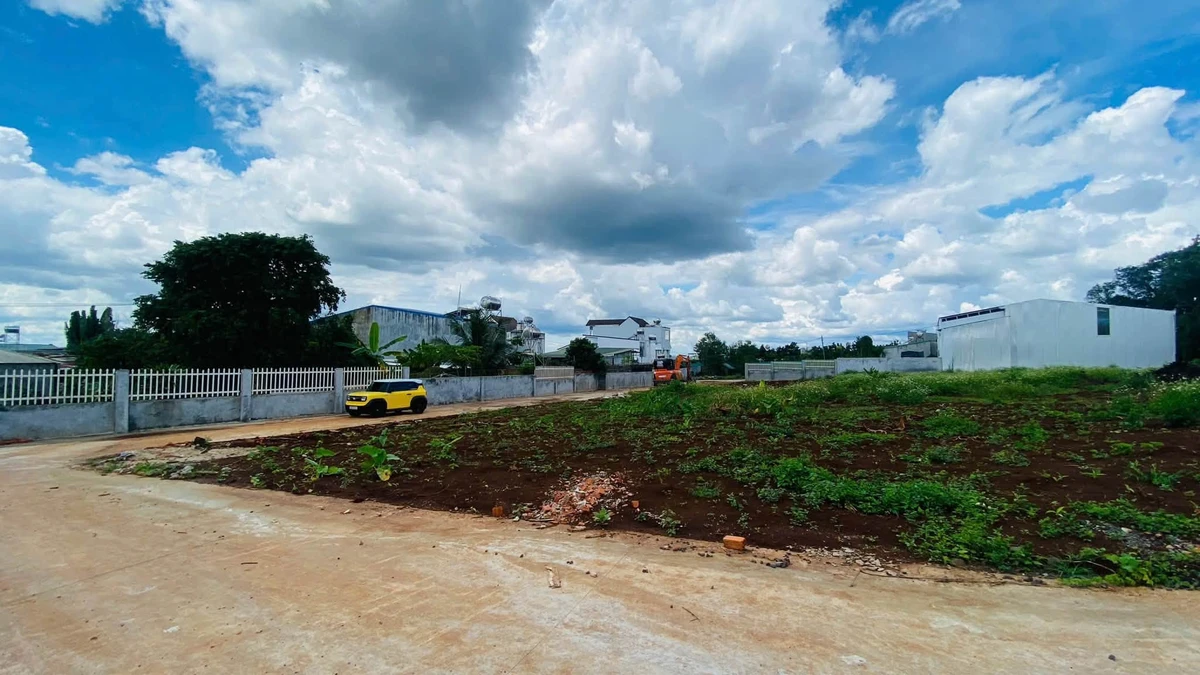 Bán đất hẻm Y Moan 100,8m² Đắk Lắk 2,45 tỷ - Ảnh thu nhỏ 4