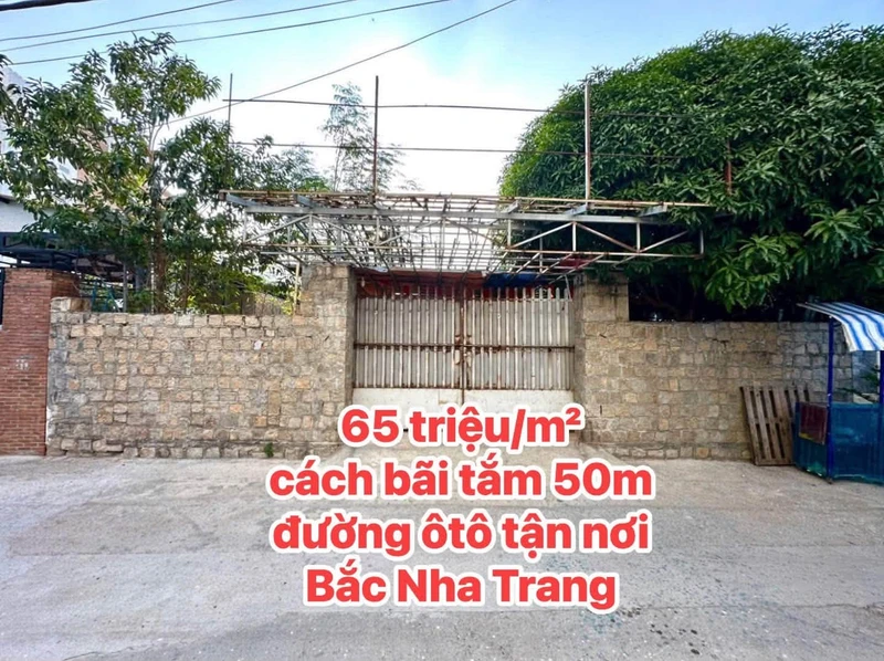 Bán lô đất view biển 263m² gần bãi tắm, Nha Trang, 17 tỷ