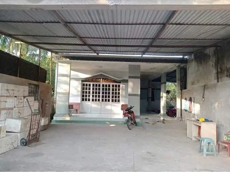Bán nhà và 300m đất mặt tiền QL57 ở Tân Thành, giá 1 tỷ 050 triệu - Ảnh thu nhỏ 2