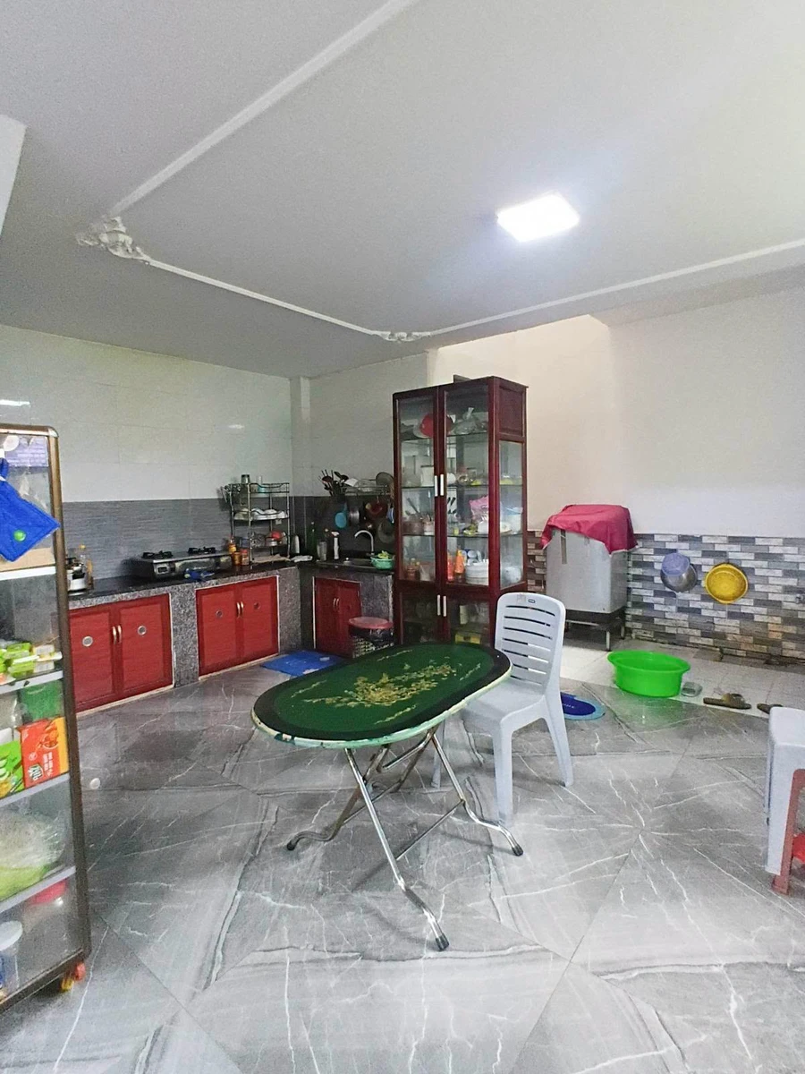 Bán nhà 4 tầng hẻm xe tải 113m2 Quận 12, 6.5 tỷ - Ảnh thu nhỏ 4