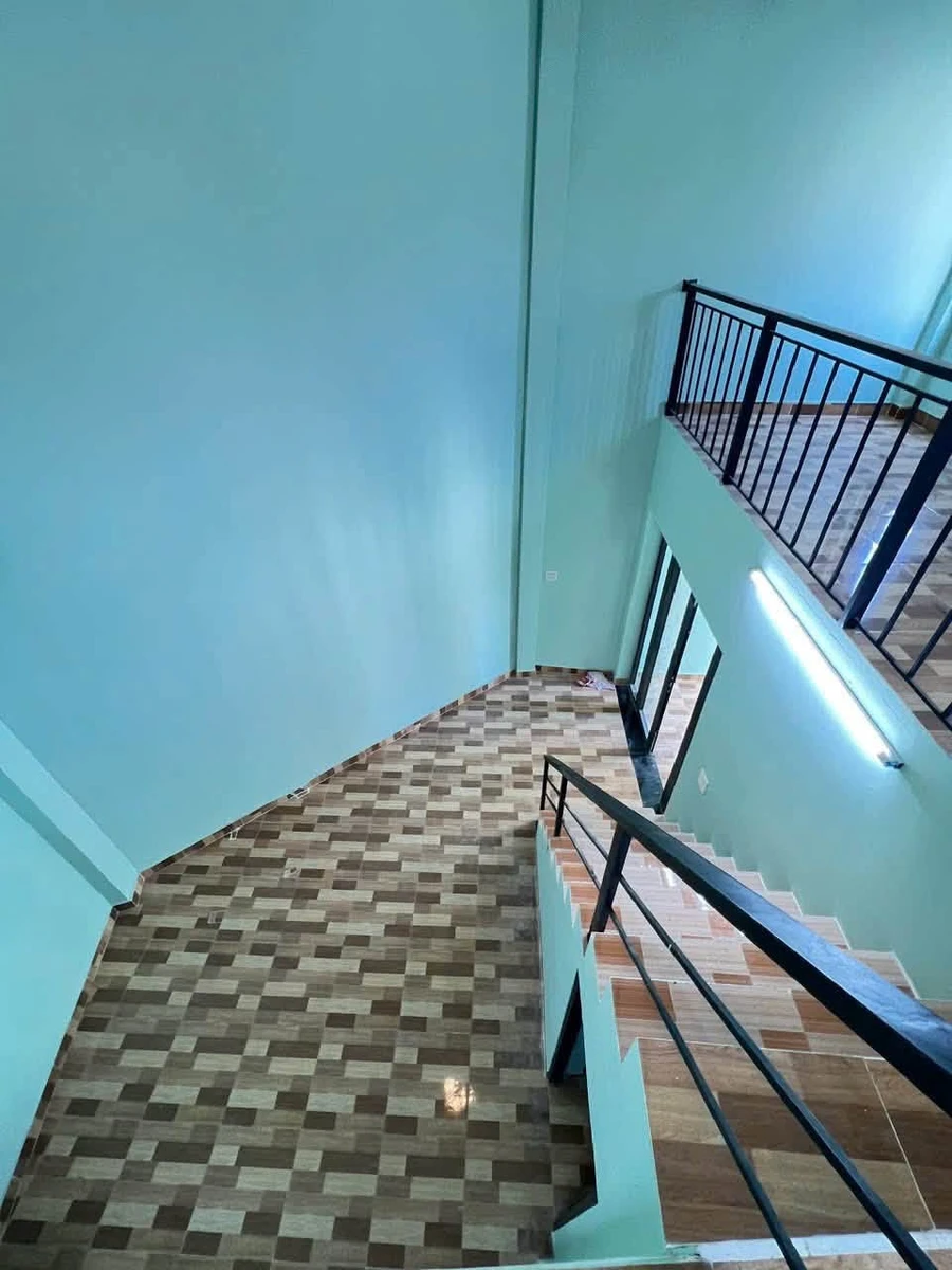 Bán nhà gác lửng 2 phòng ngủ 45m2 Trần Phú Phan Thiết - Ảnh thu nhỏ 4