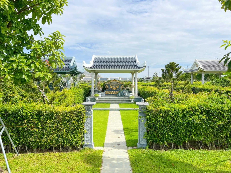 Đi nước ngoài cần sang nhượng lô mộ gia tộc 112.42m2. Sổ riêng - Ảnh 1