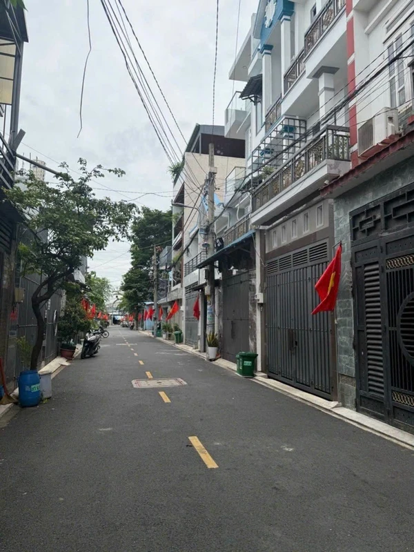 Bán nhà 4 tầng 60m2 hẻm nhựa Tân Chánh Hiệp 03, Quận 12, giá 5,19 tỷ