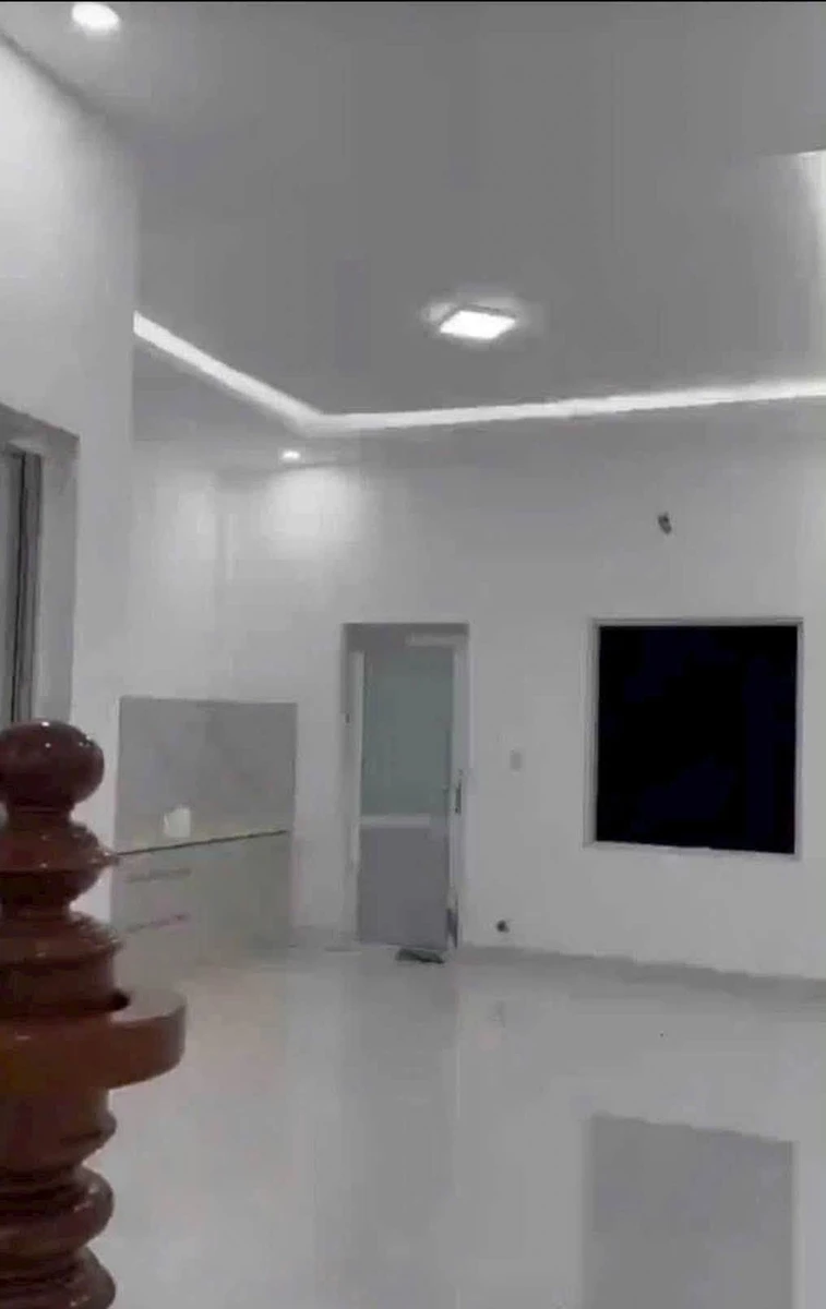Cho thuê nhà 3 tầng 105m2, 4PN 5WC, Phú Mỹ Thượng, Huế - Ảnh thu nhỏ 2