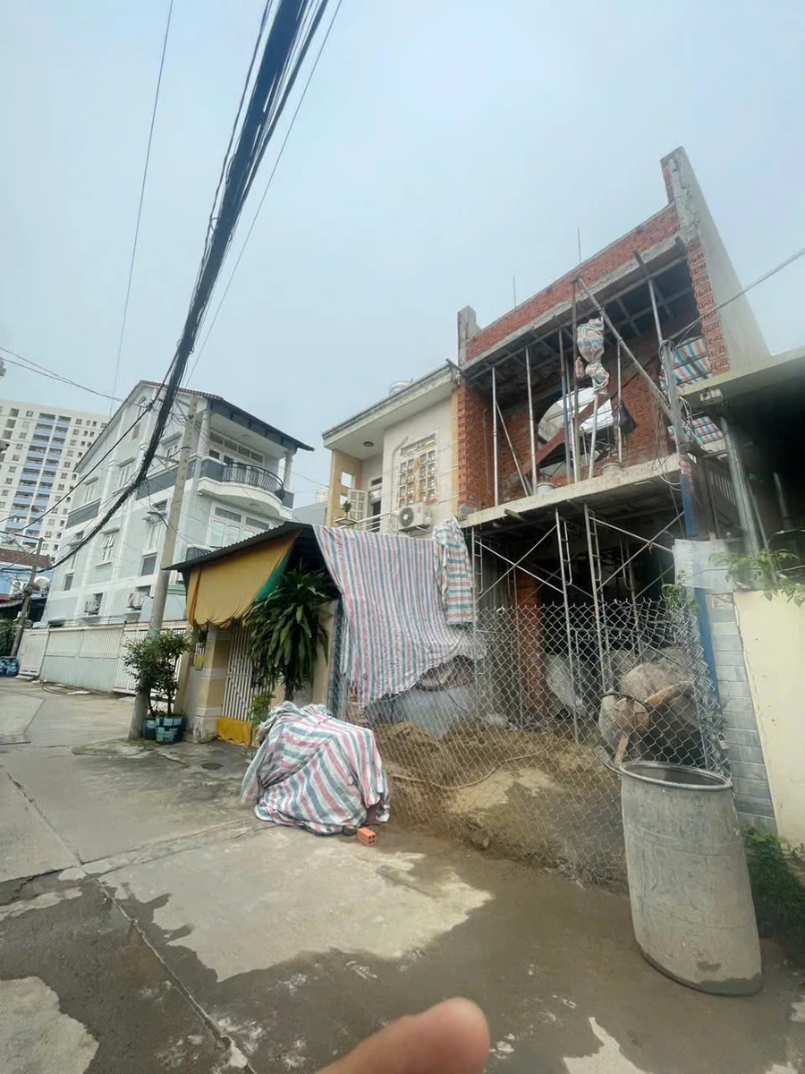 Bán nhà cũ 56m² hẻm xe hơi gần Phạm Văn Đồng, giá 4 tỷ - Ảnh thu nhỏ 4