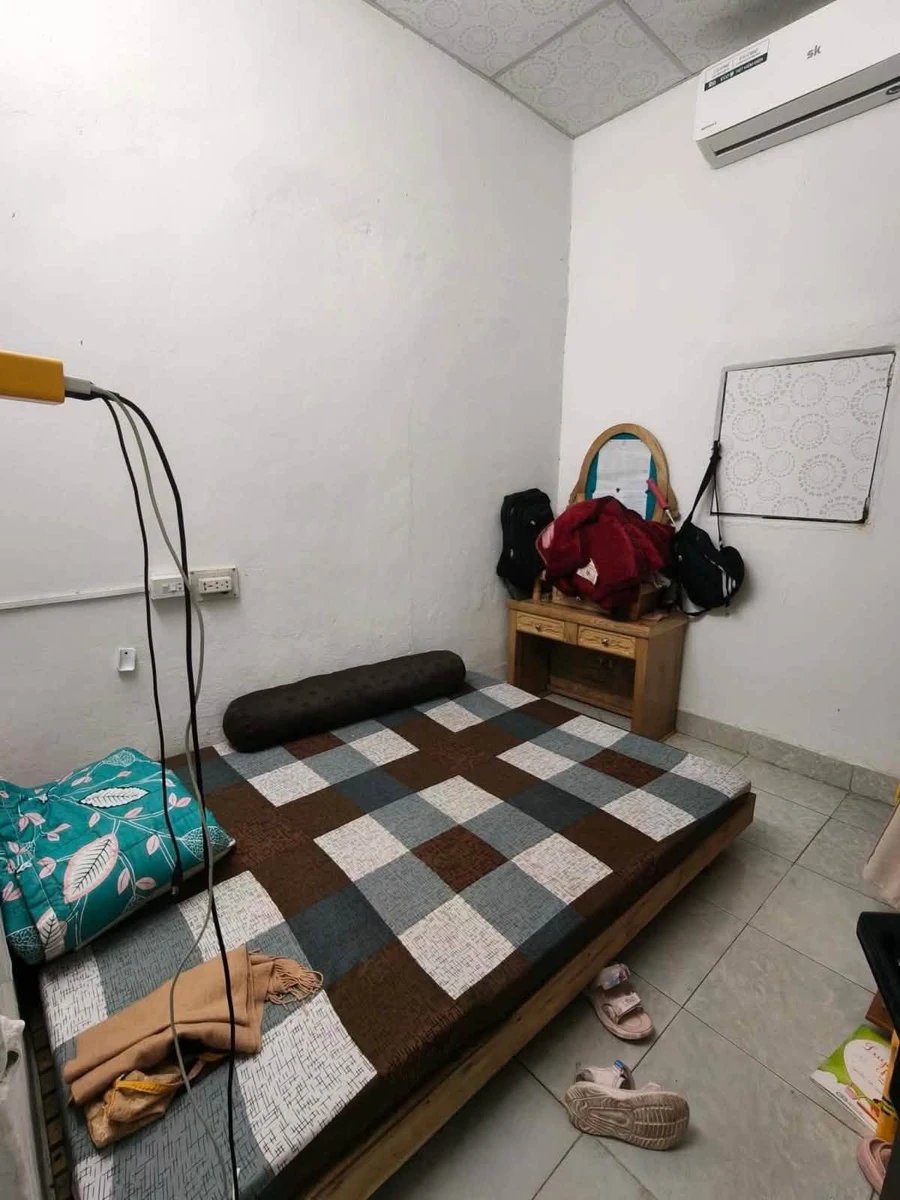 Bán nhà 1,5 tầng Bùi Thị Xuân Huế 66m² 2,35 tỷ - Ảnh 1