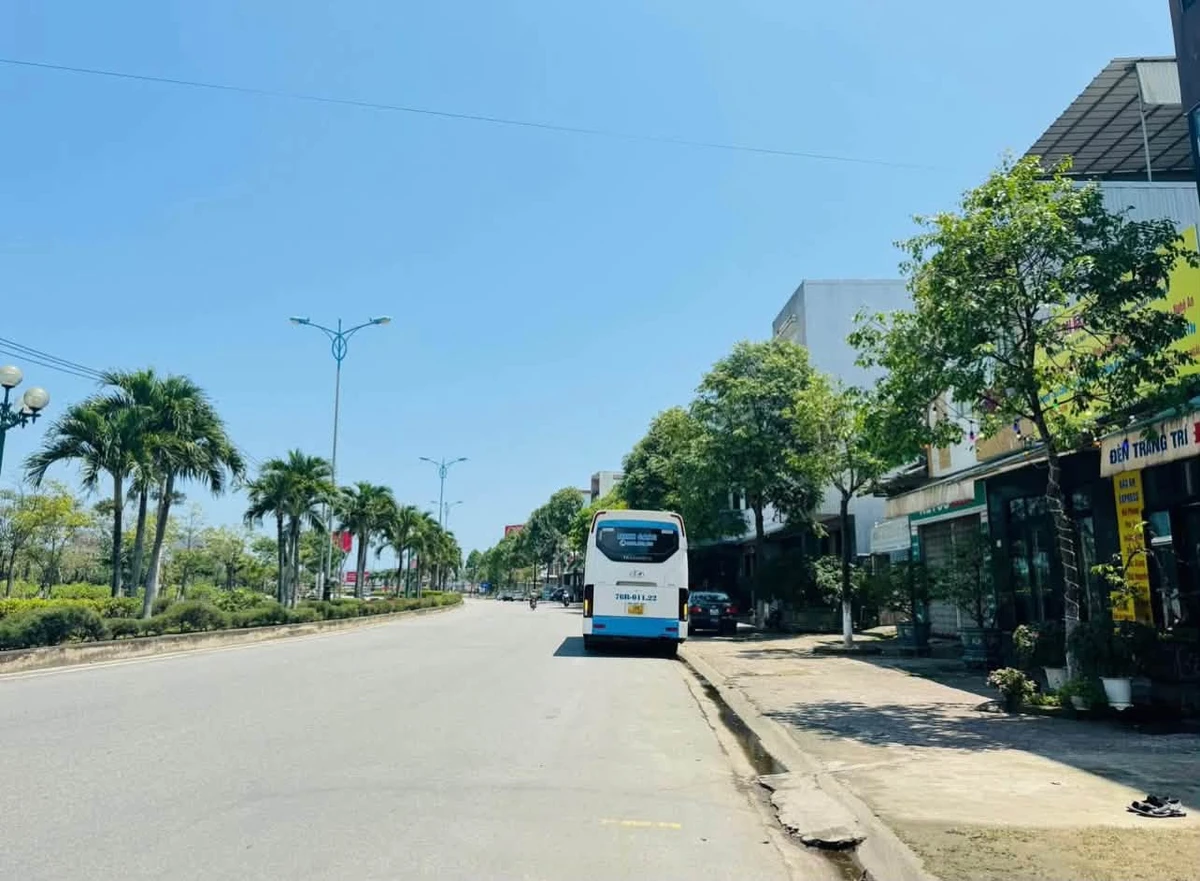 Bán đất mặt tiền đường Trường Chinh 5x20m, giá 3 tỷ, thuận tiện kinh doanh - Ảnh thu nhỏ 2