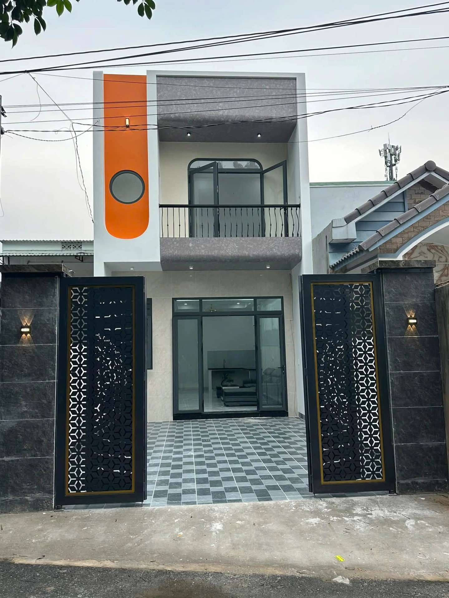 Bán nhà phố 3PN 115m2 Tân Định, Bến Cát - Ảnh 1