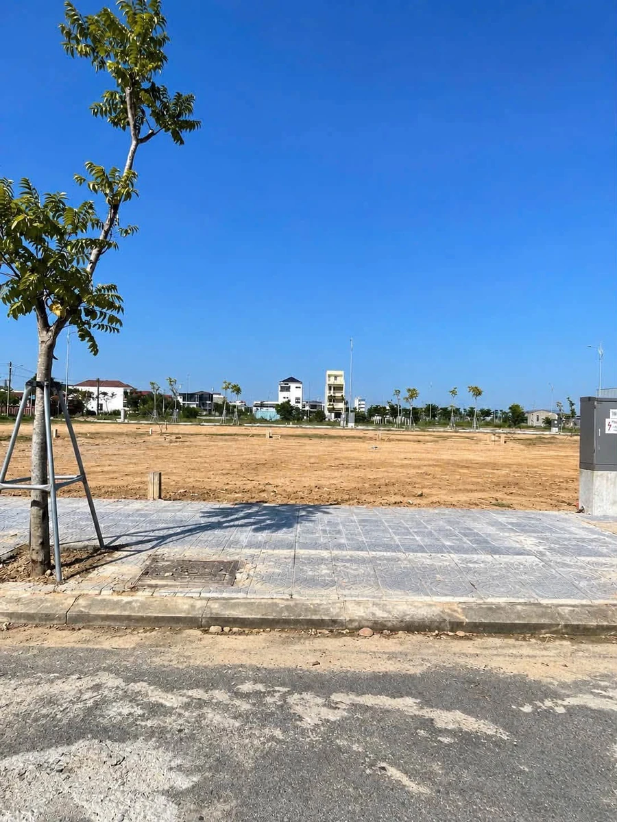 Bán mặt tiền Nguyễn Công Duẩn 153,8m² giá 3 tỷ 9 - Ảnh thu nhỏ 3