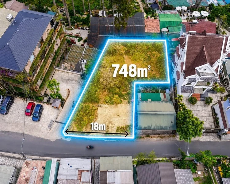 Bán đất 748m2 view Hoàng Hoa Thám Đà Lạt 45 tỷ