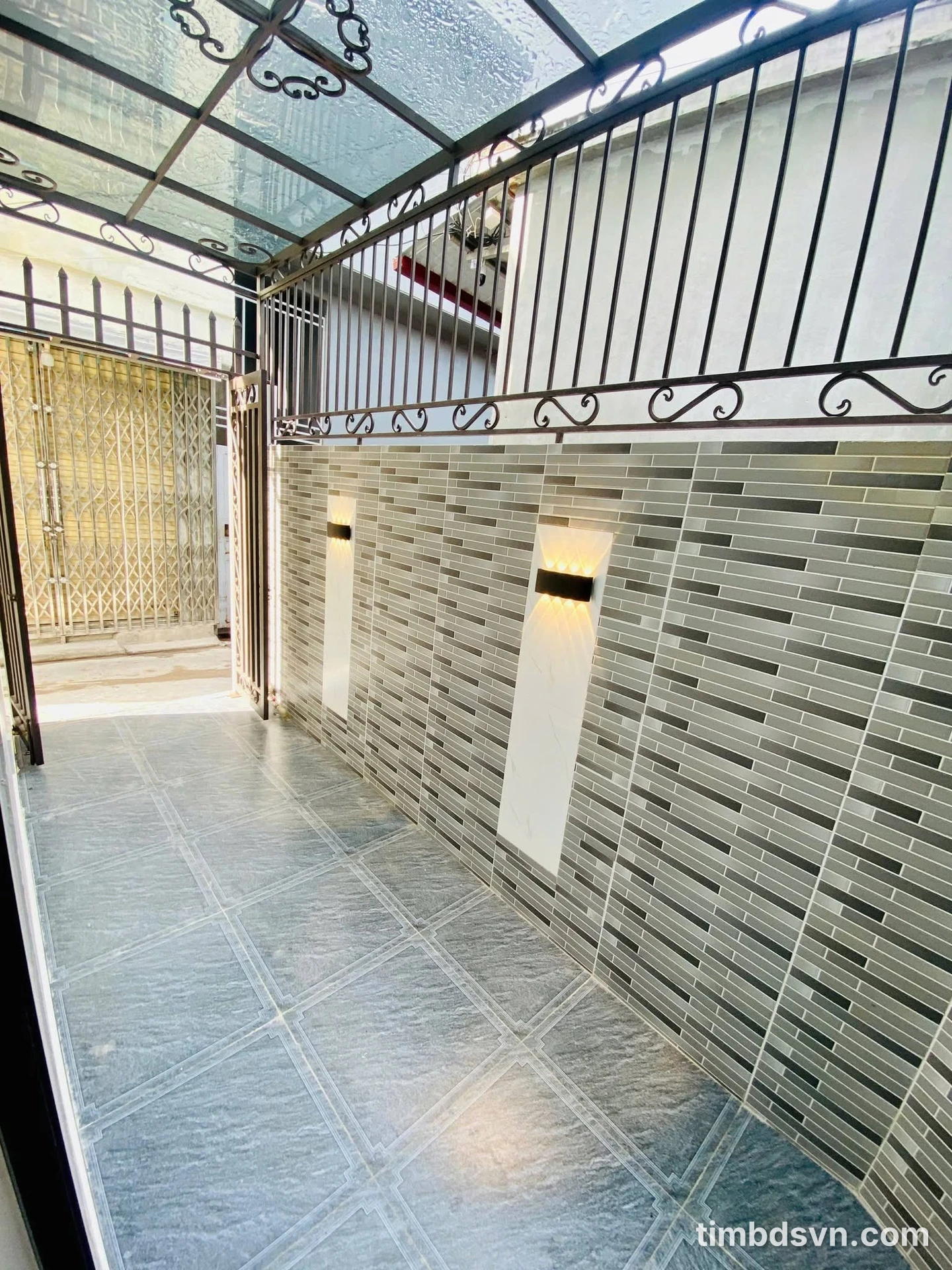 Bán nhà lô góc xây dựng mới 45m2, 3 tầng, 3 phòng ngủ - Ảnh 1