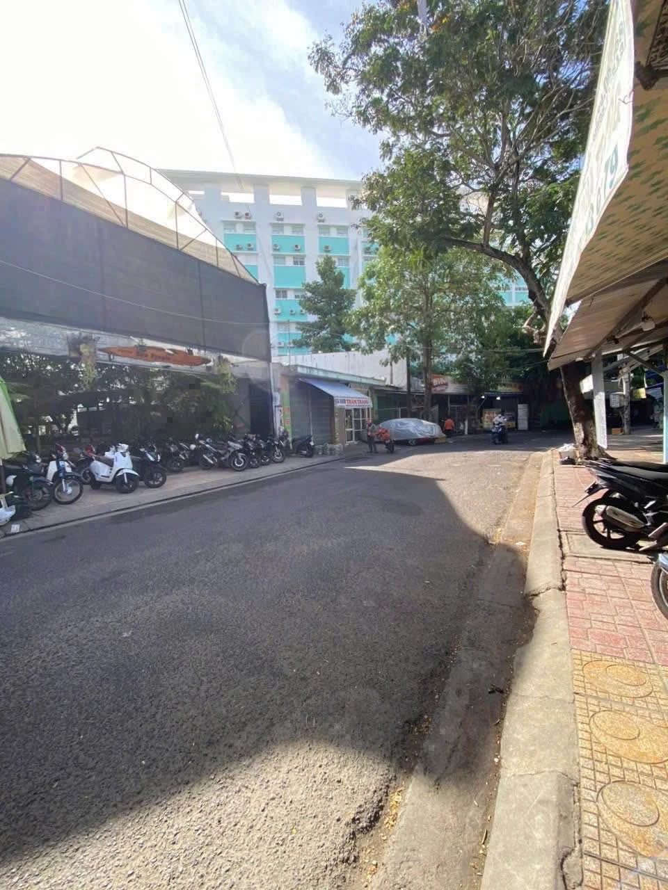 Bán đất tặng nhà mặt tiền Trường Sa, Nha Trang, 168m² - Ảnh 1