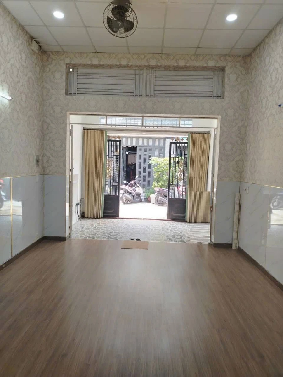 Bán nhà hẻm xe hơi 61m2, 2PN Bình Tân 5,2 tỷ - Ảnh thu nhỏ 2