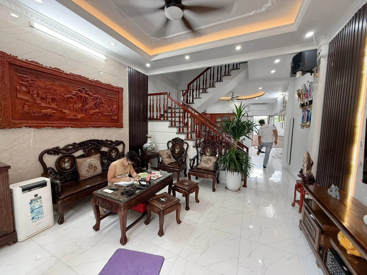 Bán nhà riêng 82m² 4 tầng 4 phòng ngủ Đông Hải, Quận 12 - Ảnh 1
