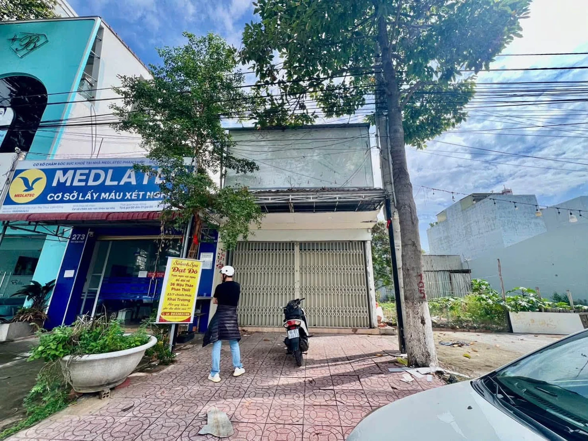 Bán nhà mặt tiền Võ Văn Kiệt, Phan Thiết, 100m2, 5.9 tỷ - Ảnh thu nhỏ 2
