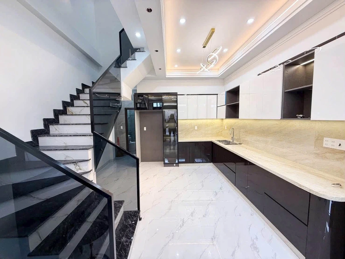 Bán nhà 3 lầu Biên Hoà 190m² 5 phòng ngủ 3 tỷ 990 triệu - Ảnh thu nhỏ 5