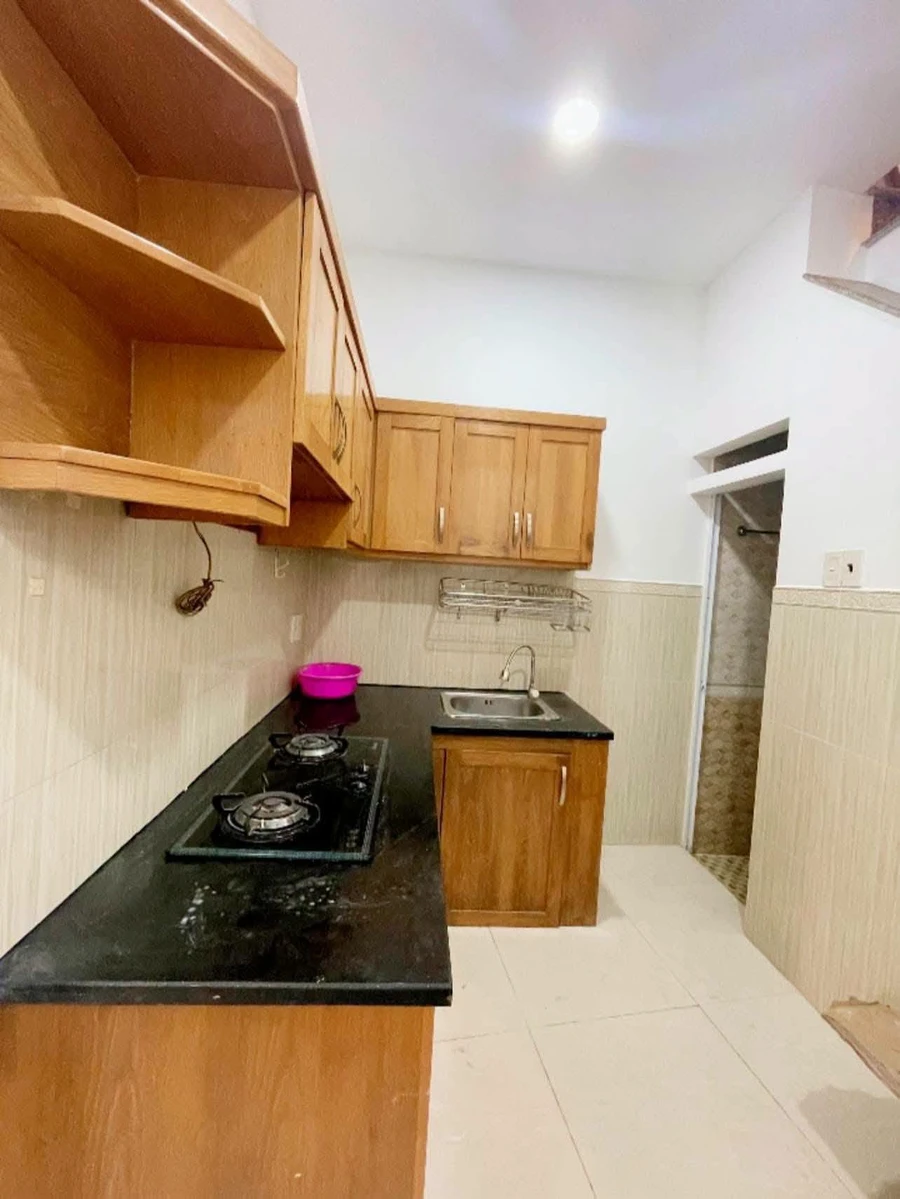 Bán nhà 4 tầng hẻm 2m đường Tôn Đản, Phường Xóm Chiếu, Quận 4, 22,6m², 3PN, giá 4,05 tỷ - Ảnh thu nhỏ 3