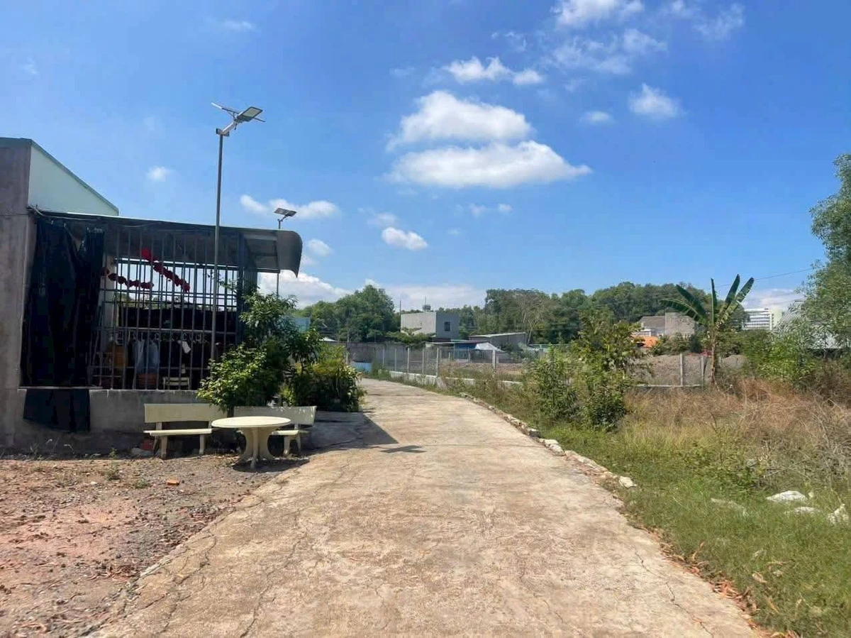 Bán lô đất 100m2 (5x20) nhánh đường Trần Phú, P. Long Tâm, TP Bà Rịa - 1,8 tỷ - Ảnh thu nhỏ 3