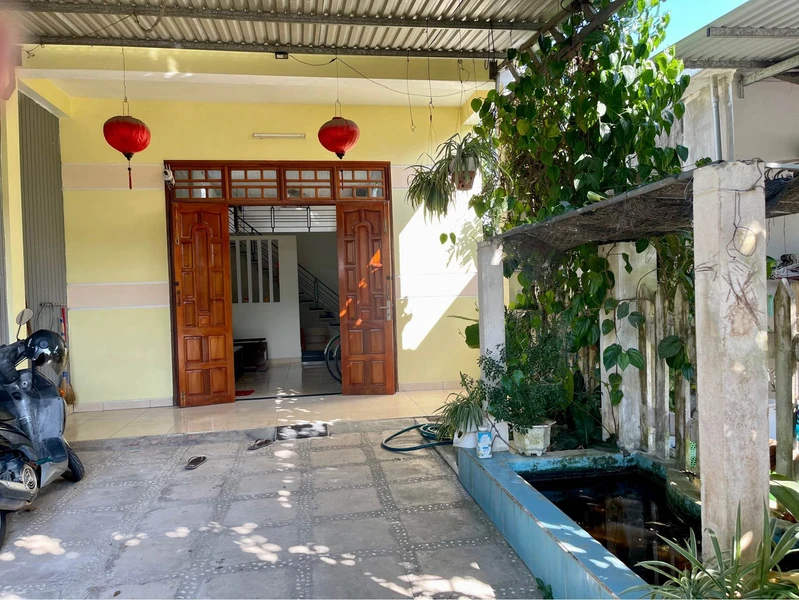 Bán nhà cấp 4 160,9m2 có sân ô tô, vườn cây gần chợ Gò, Phường Trương Quang Trọng, Quảng Ngãi