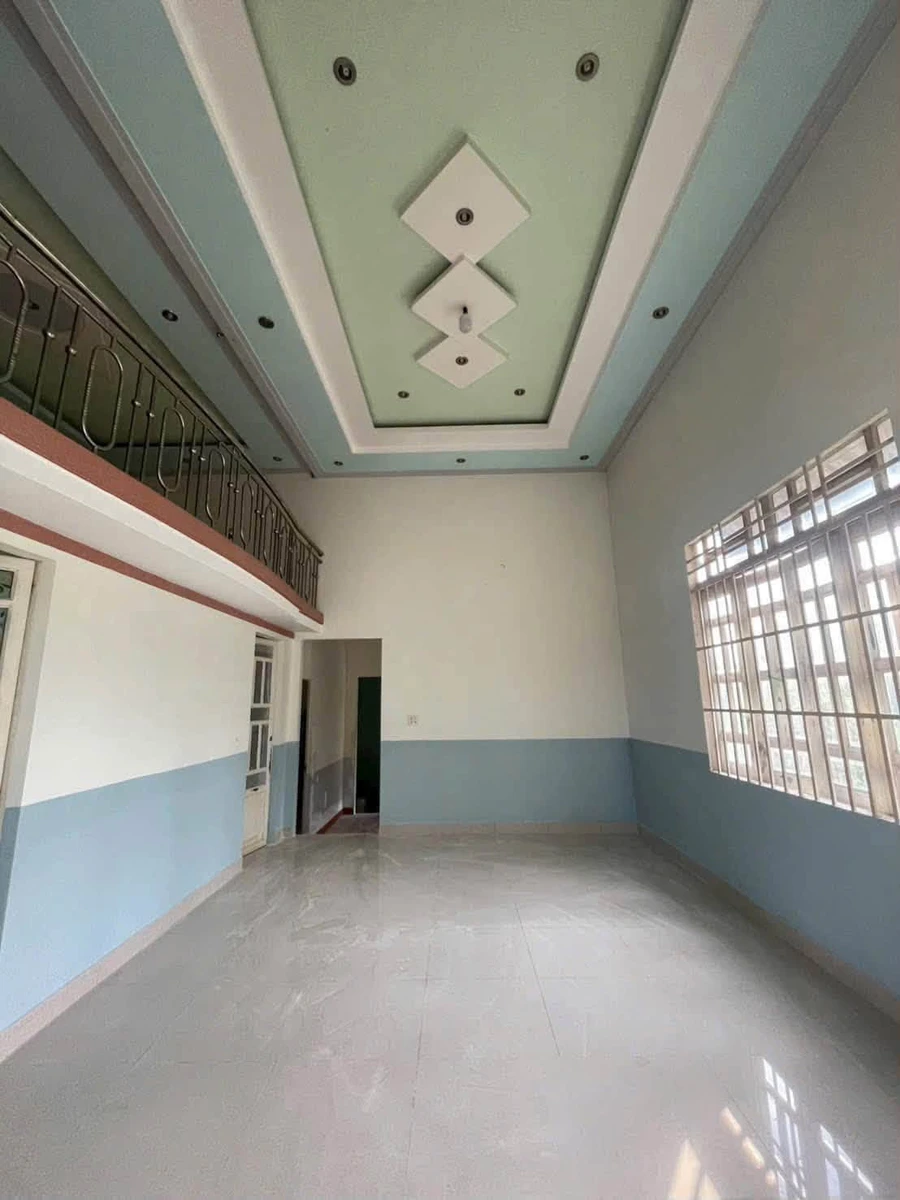 Nhà bán Hóc Môn 540m2, 3 phòng ngủ, mặt đường Âu Cơ - Ảnh thu nhỏ 2