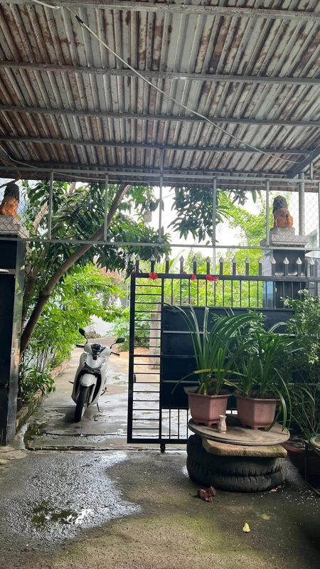 Bán nhà 290m2, 4 phòng ngủ gần Ngã tư Nguyễn Hội, Phan Thiết