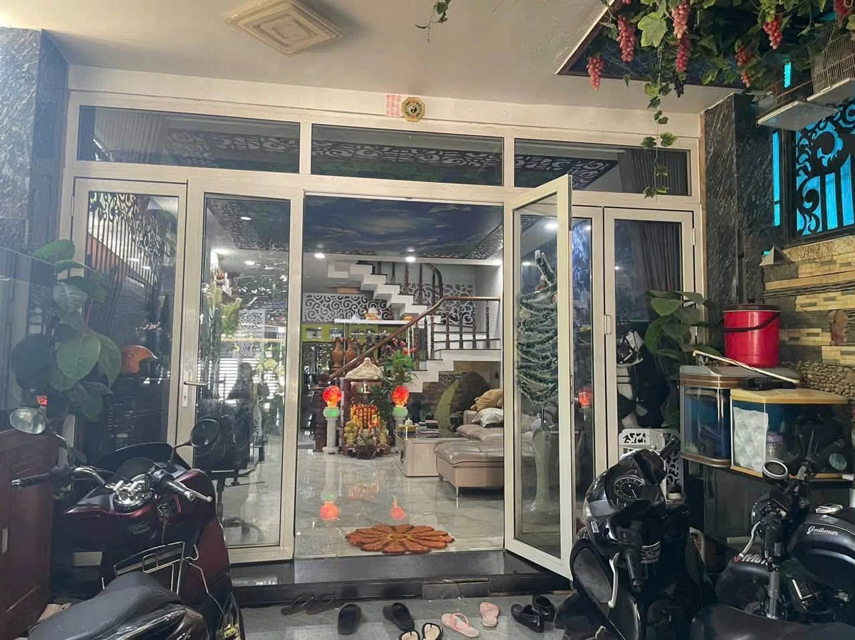 Cho thuê nhà 5PN, 100m² Mỹ Gia Gói 5, 15 triệu/tháng - Ảnh 1
