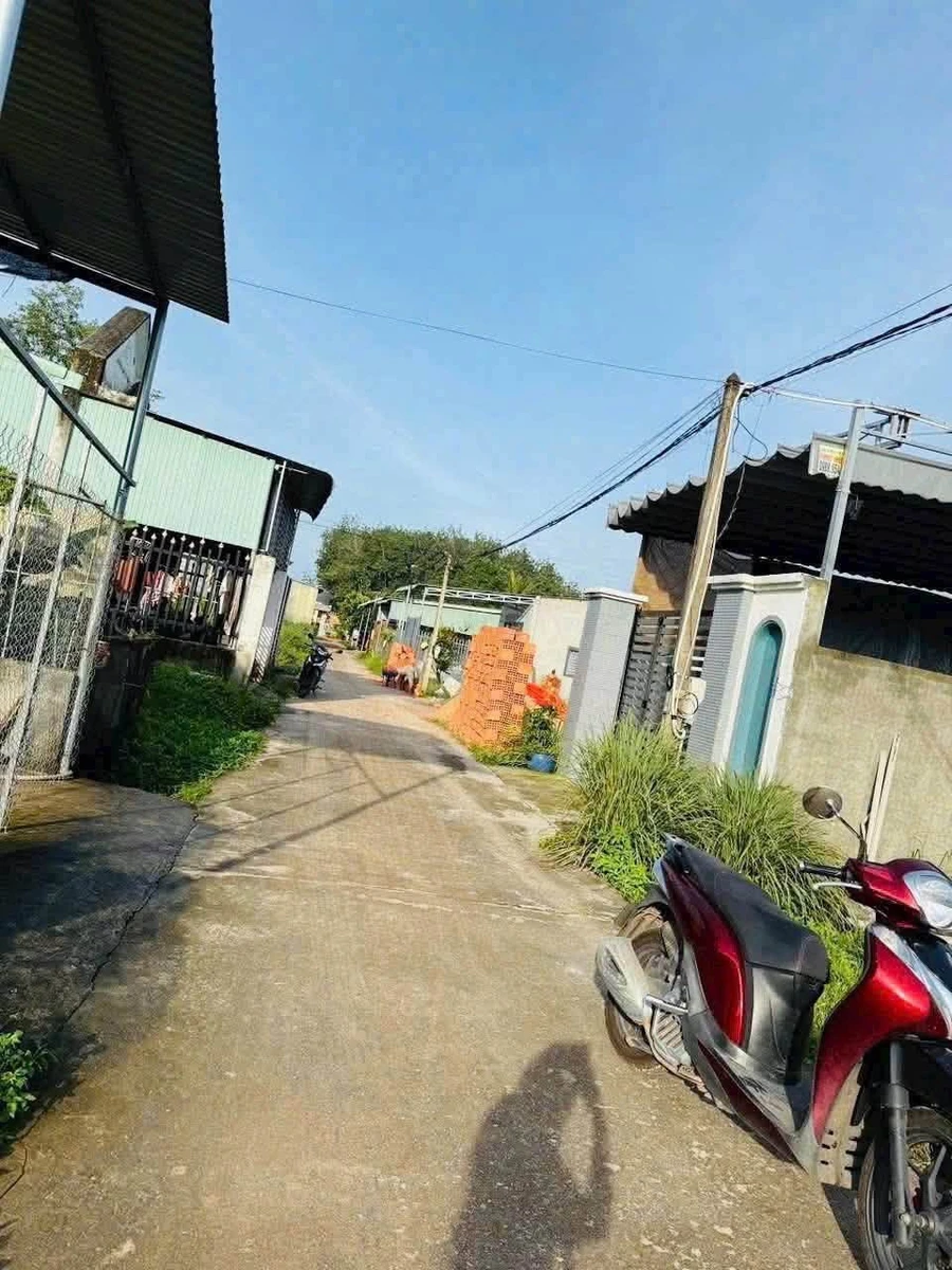 Bán gấp đất sổ hồng riêng 412,4m² hẻm bê tông 4m tại Phường Minh Hưng, Chơn Thành, Bình Phước - Ảnh 1