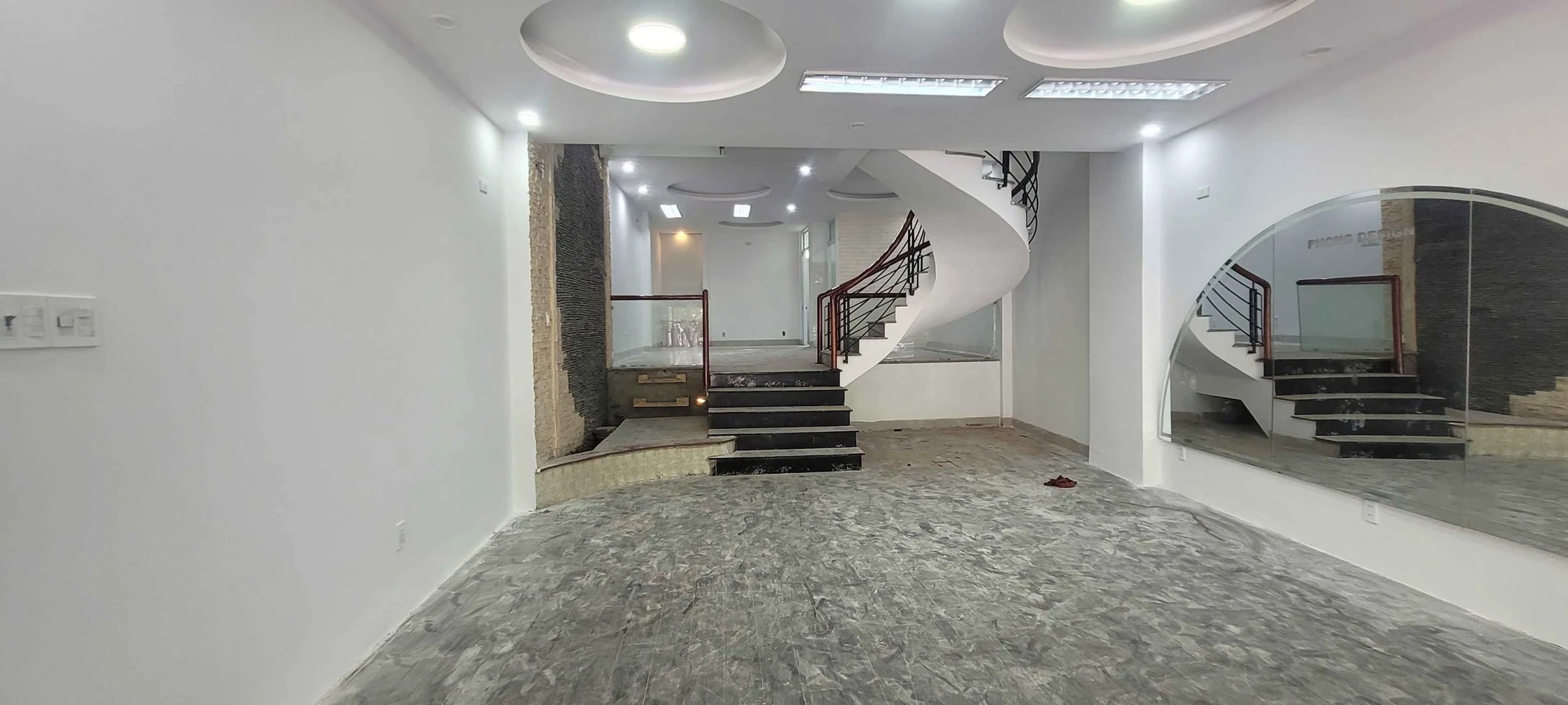 Cho thuê nhà mặt tiền Lý Thái Tổ 100m2 gần ngã 4 Nguyễn Thái Học - Ảnh 1