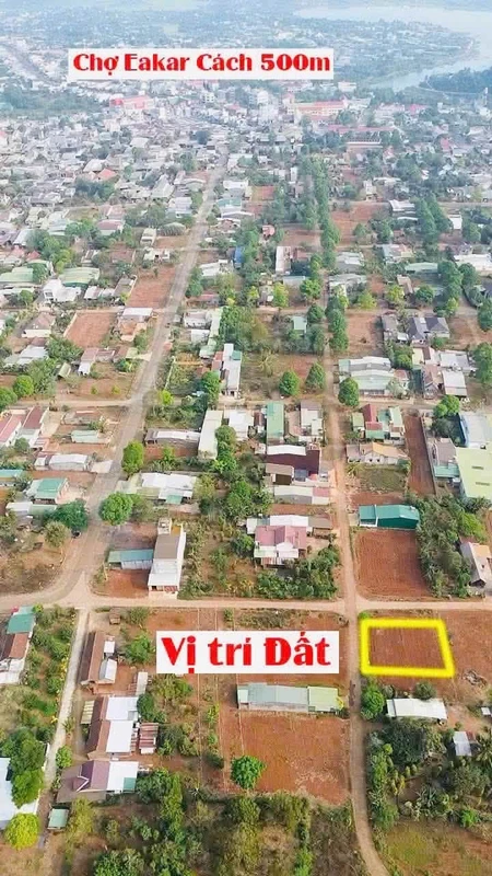 Bán đất góc 2 mặt tiền 16x25m đường Lê Quý Đôn, Ea Kar, Đăk Lăk giá 3,1 tỷ