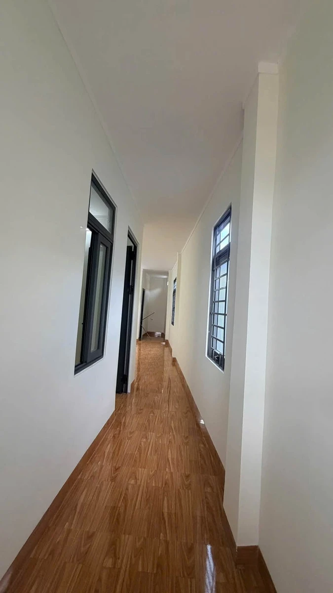 Bán nhà 1 mê hẻm 415 Hùng Vương, Buôn Ma Thuột, 60m², 2PN, giá 1,95 tỷ - Ảnh thu nhỏ 2