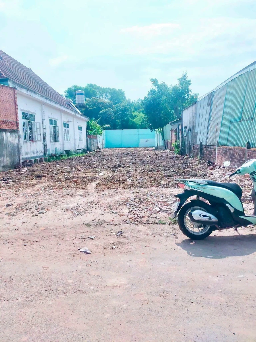 Bán đất mặt tiền Phan Đăng Lưu 230m² Bình Dương 2.6 tỷ - Ảnh 1