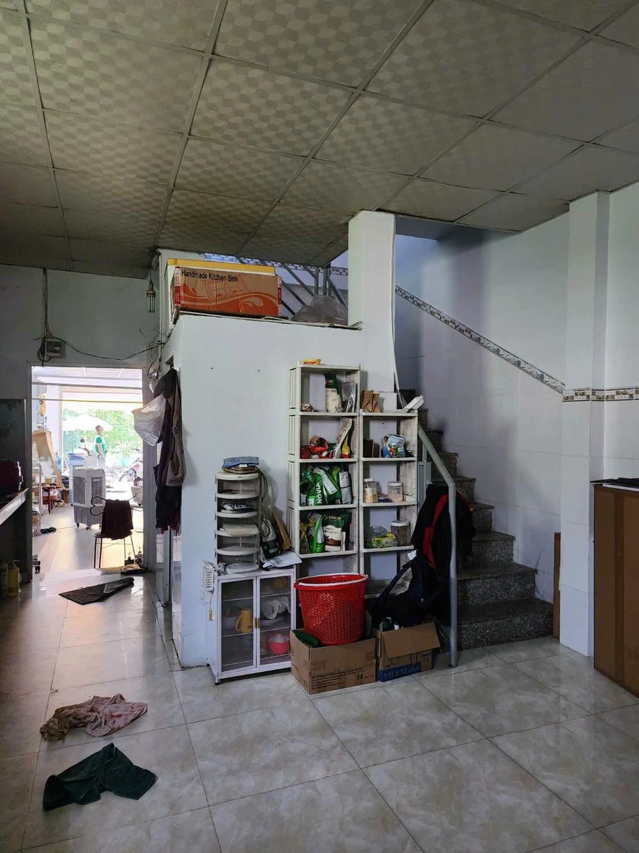 Bán nhà Hóc Môn mặt tiền Tân Hiệp 6, 131m² 3PN, 7.5 tỷ - Ảnh 1