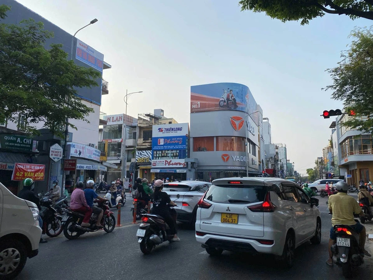 Bán nhà mặt tiền Nguyễn Hoàng 80m² 11 tỉ - Ảnh thu nhỏ 2
