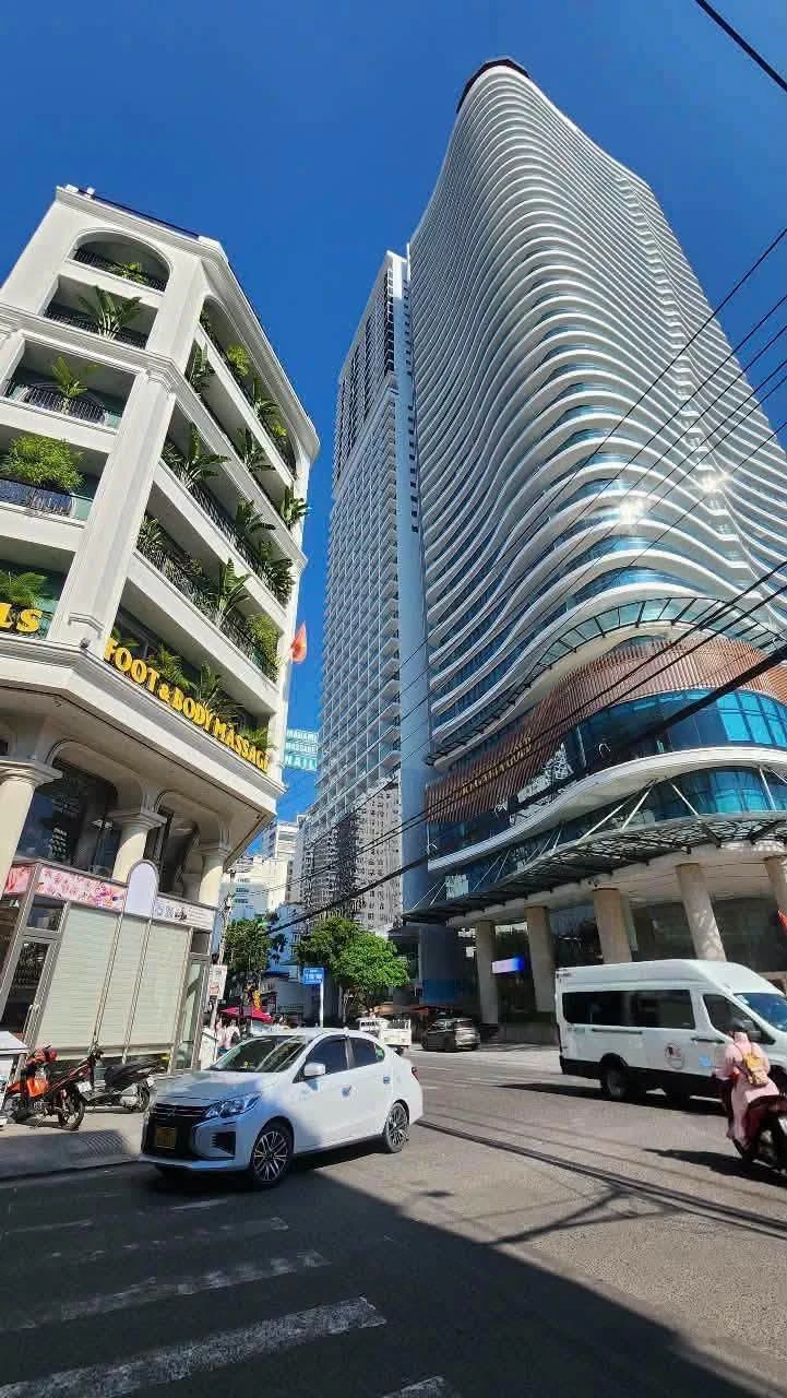 Bán nhà mặt tiền Tô Hiến Thành Nha Trang 68.7m² 28 tỷ - Ảnh 1