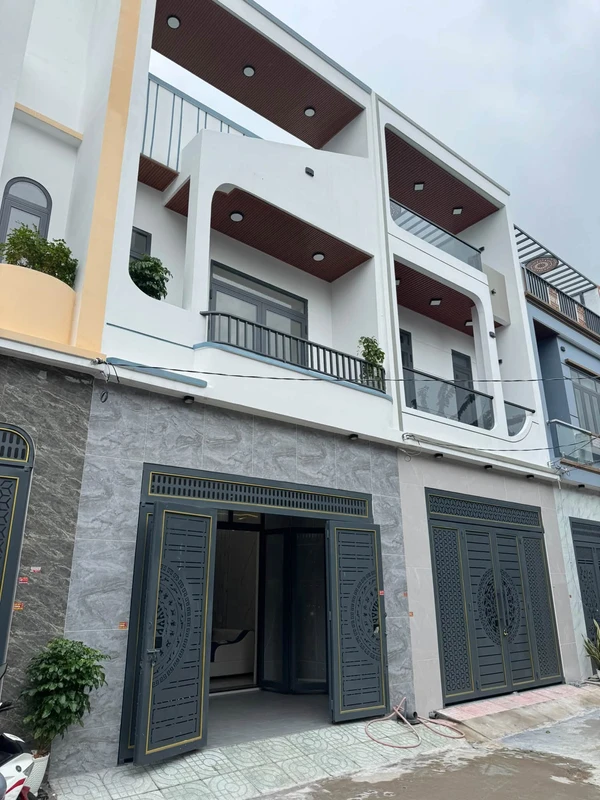 Bán nhà 1 trệt 1 lầu 70m² 3PN giá 3,59 tỷ tại Hóa An