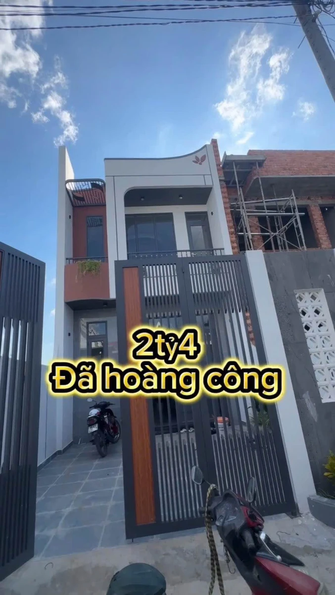 Bán nhà 1 trệt 1 lầu 105m², 3PN, 2WC, giá 2,4 tỷ, Hóc Môn - Ảnh thu nhỏ 2