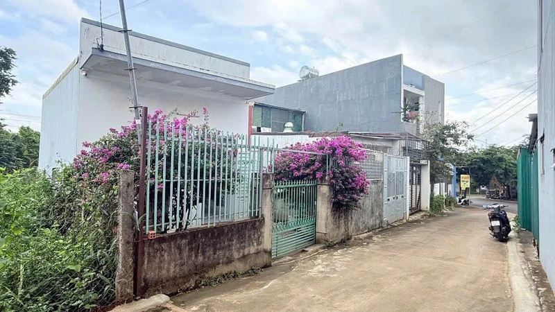 Bán đất hẻm Mai Thị Lựu 70m² 2,35 tỷ Đắk Lắk