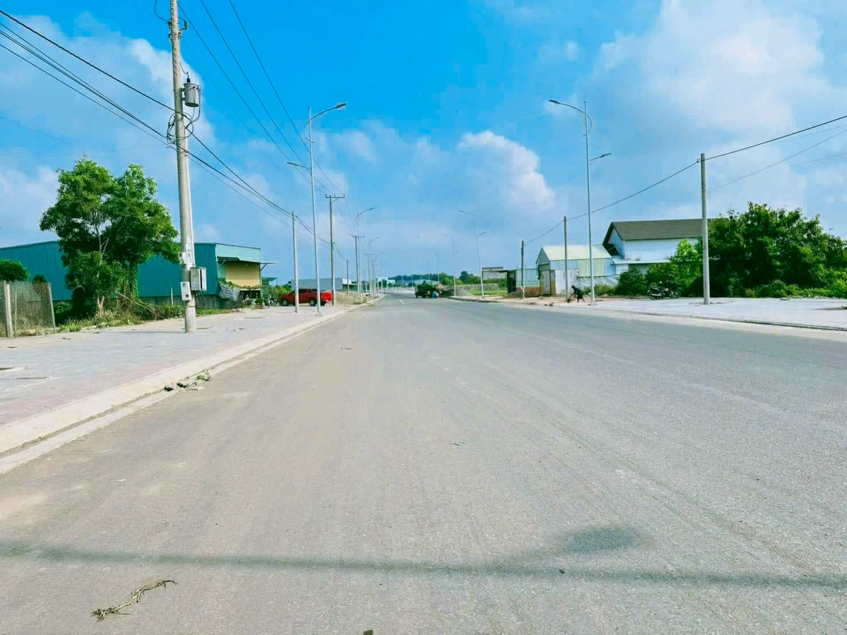 Bán đất mặt tiền Hương Lộ 2, Nhà Bè, 175m² - Ảnh 1