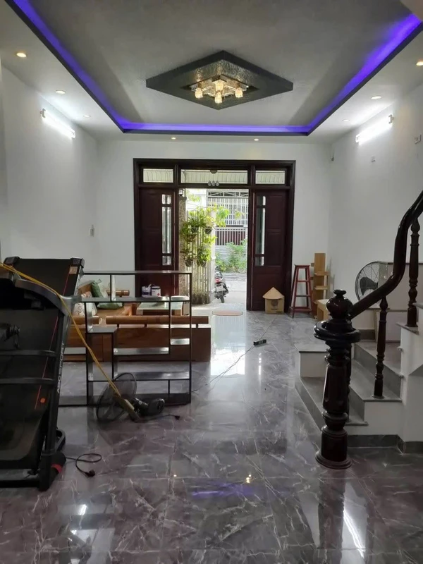 Bán nhà 3 tầng 73m2 Lê Hồng Phong Nha Trang 4 tỷ 450