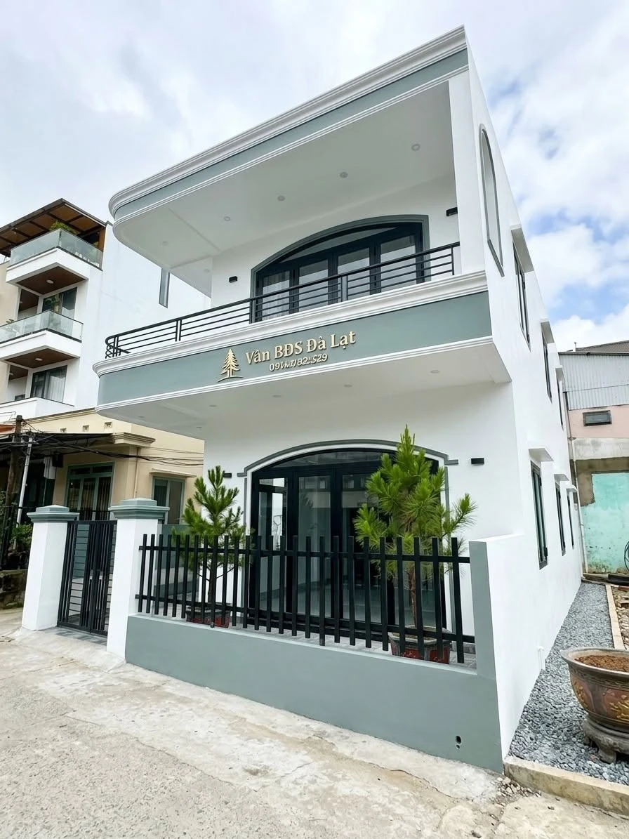 Bán nhà phố 94m² nở hậu hẻm xe hơi, 6.4 tỷ, Đà Lạt - Ảnh 1